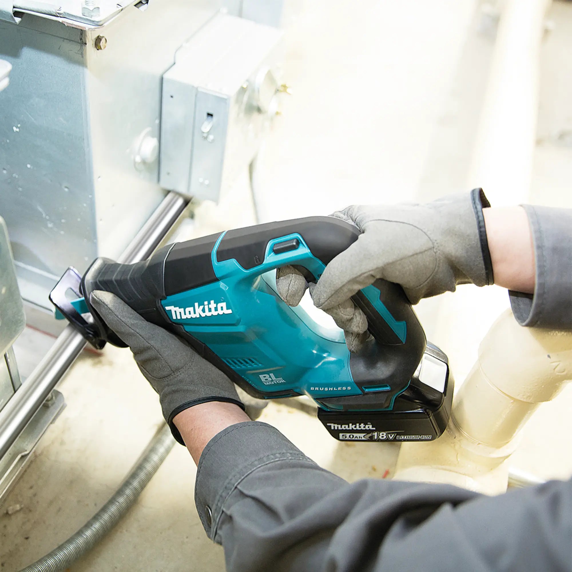 Seghetto Diritto Makita DJR188RTJ 18V 5Ah